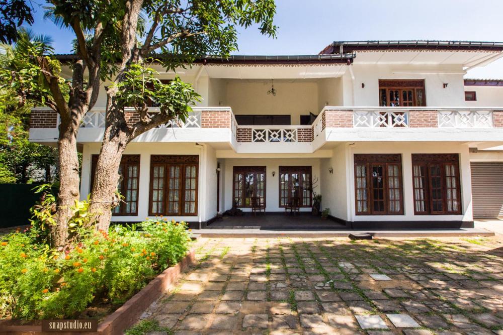Villa Senowin Anuradhapura Exterior photo