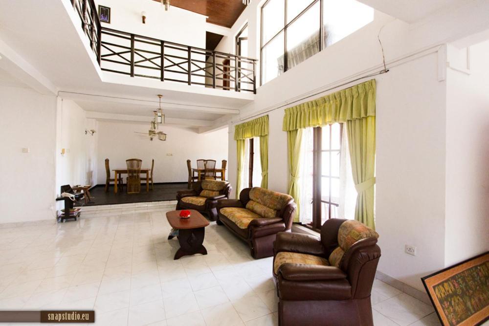 Villa Senowin Anuradhapura Exterior photo